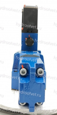 4WRZE16EA150-7X/6EG24ETK31/A1M - Пропорциональный распределитель  Ду16 со встроенным усилителем (OBE), номинальный расход 150 л/мин, схема EA, каналы управления ET - X и Y - внутренние, сигнал управления ± 10 В